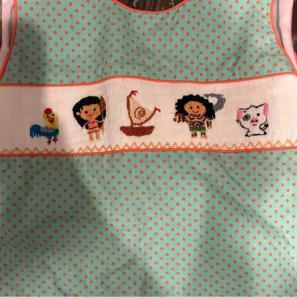 Moana Polka Dot Blouse Embroidered With Bow Back Trendy Smocked Boutique - Picture 5 of 5